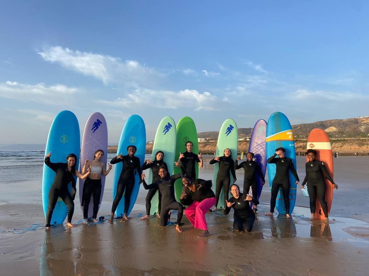 Tayyurt Surf Camp Tamraght Aourir Hostel Imi Mikki Ngoại thất bức ảnh