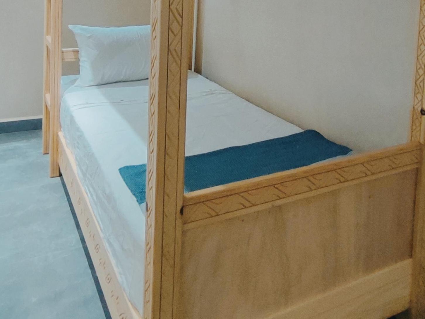 Tayyurt Surf Camp Tamraght Aourir Hostel Imi Mikki Phòng bức ảnh