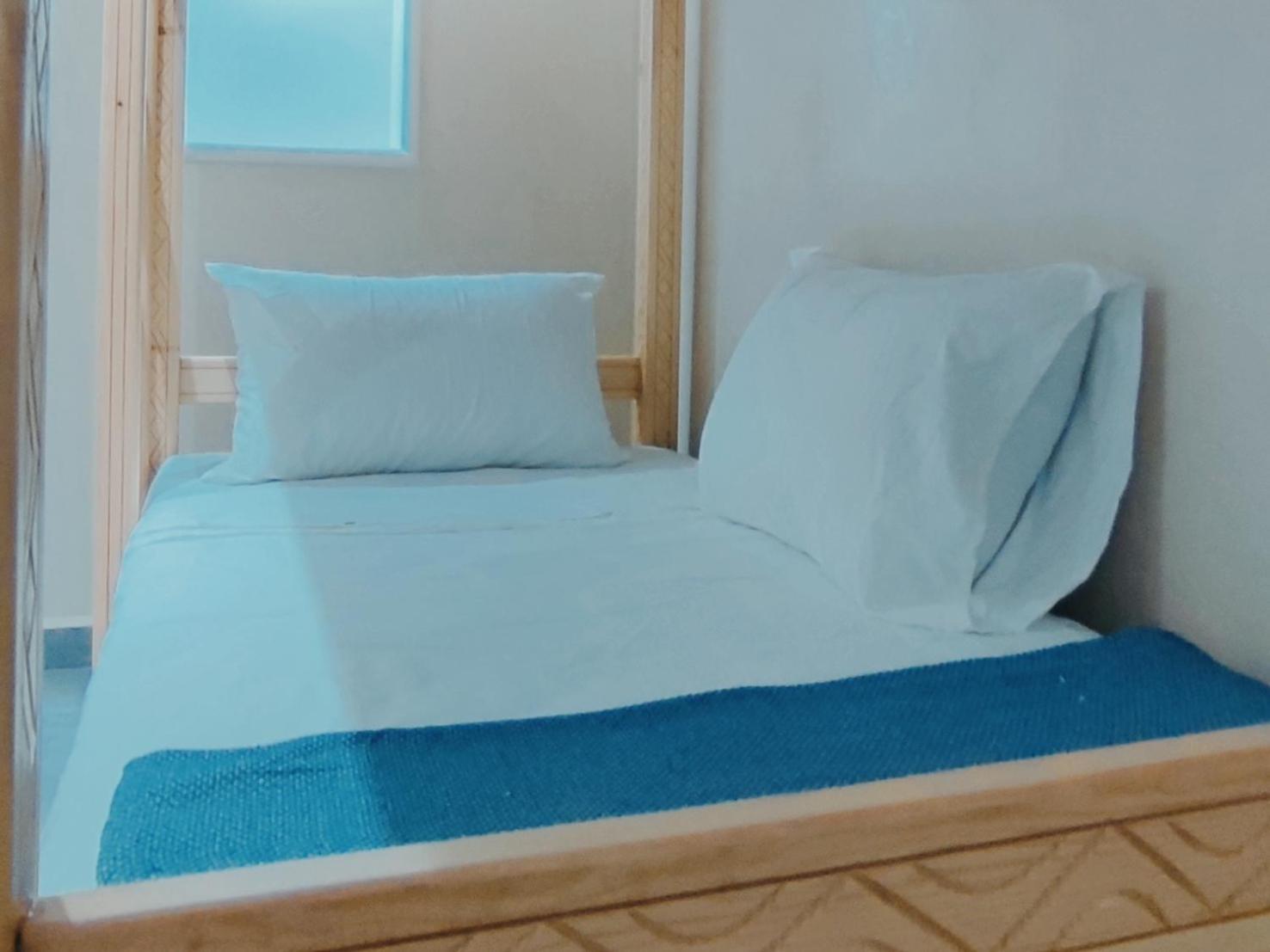 Tayyurt Surf Camp Tamraght Aourir Hostel Imi Mikki Phòng bức ảnh
