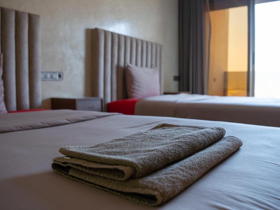 Tayyurt Surf Camp Tamraght Aourir Hostel Imi Mikki Ngoại thất bức ảnh